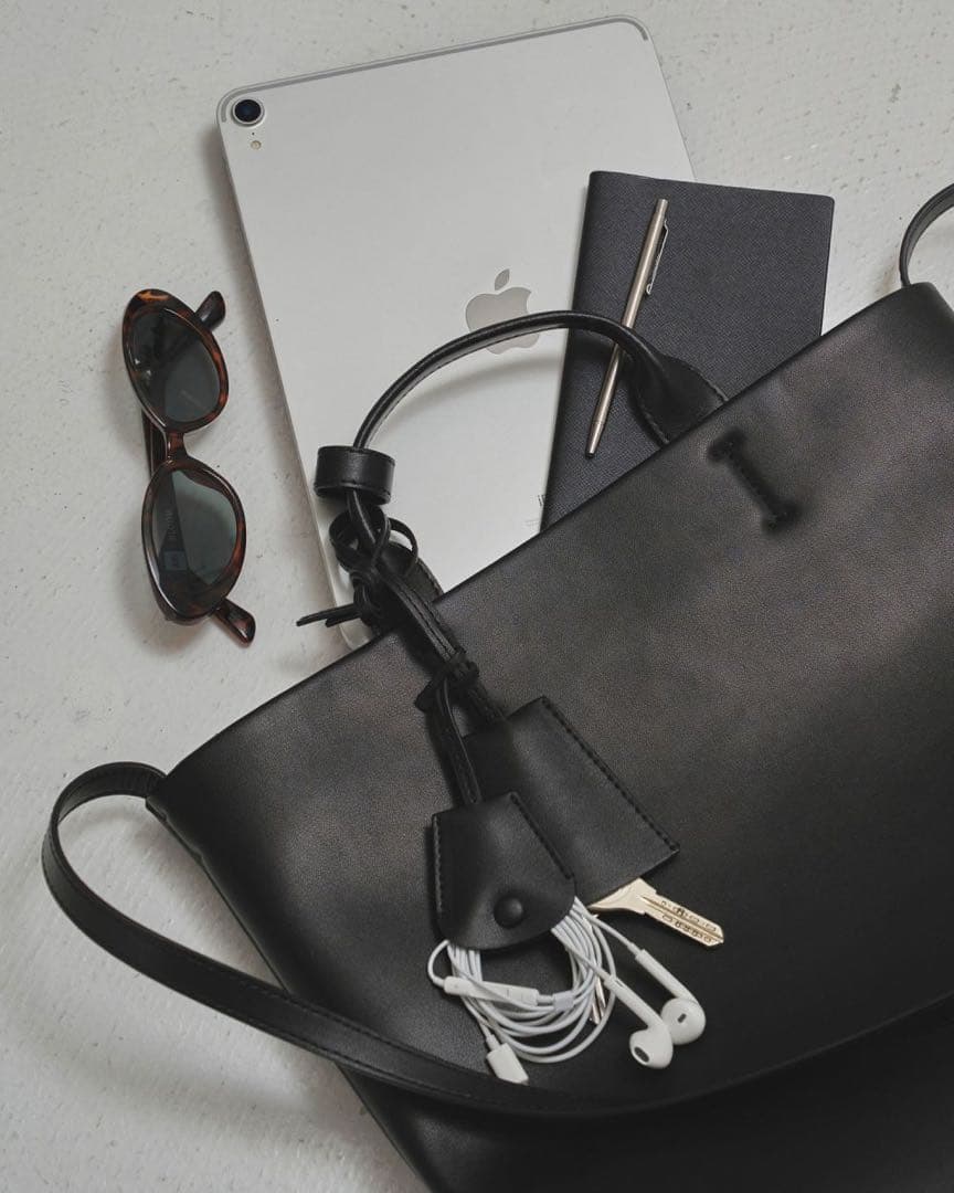 【新品 タグ付】Useful Leather Bag L TODAYFUL