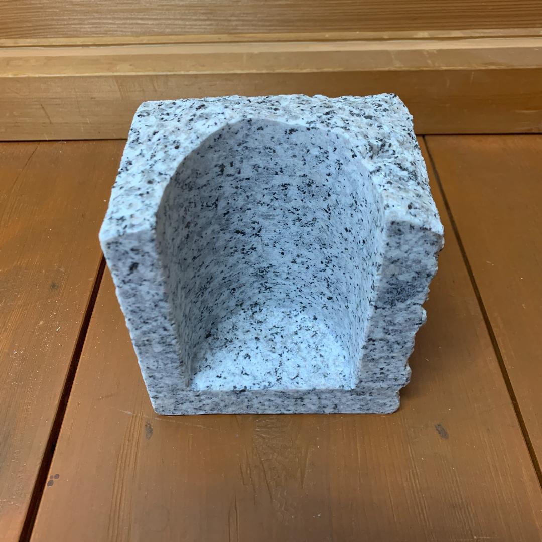 爬虫類　角型シェルター　2