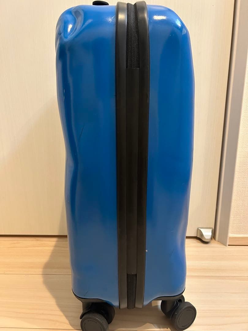 【希少】CRASH BAGGAGE キャリーケース Sサイズ（40リットル)