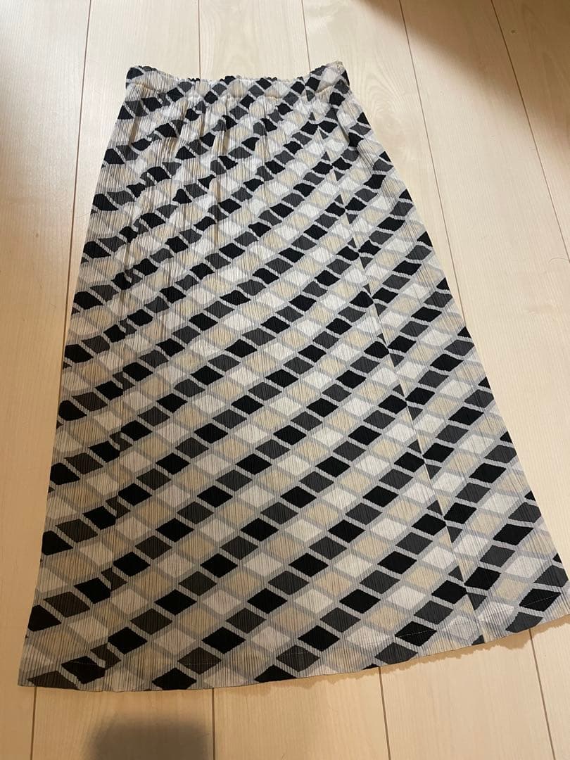 ISSEY MIYAKE FÊTE ストライプ フレアスカート