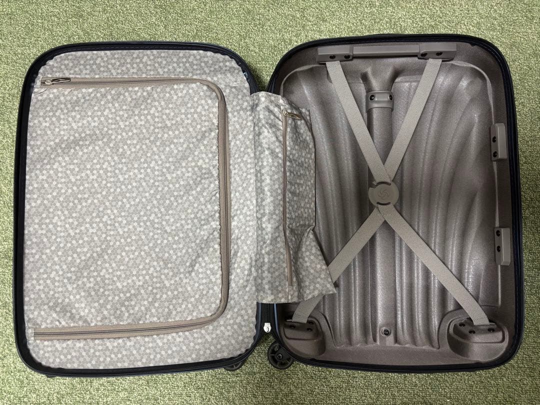 【超軽量/機内持ち込みサイズ】サムソナイト「コスモライト」ミッドナイトブルー