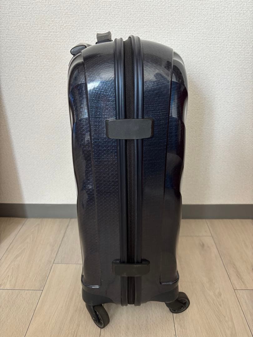 【超軽量/機内持ち込みサイズ】サムソナイト「コスモライト」ミッドナイトブルー