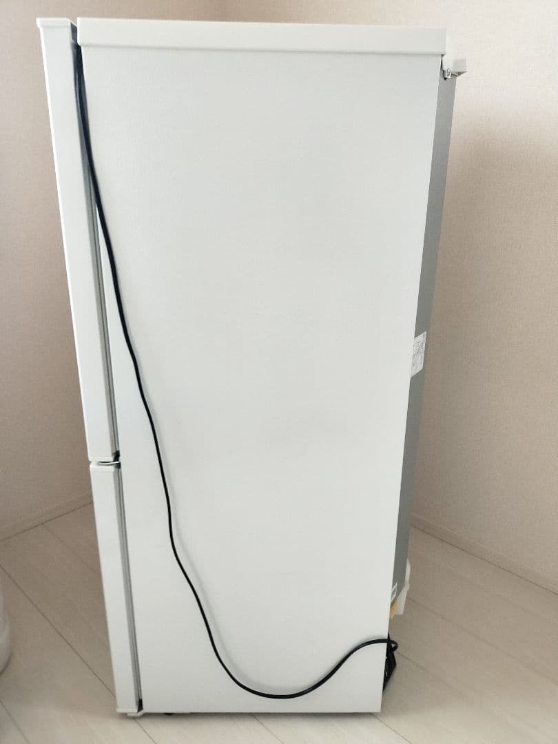 （佐久市・引取り限定）美品 冷蔵庫 2021年製