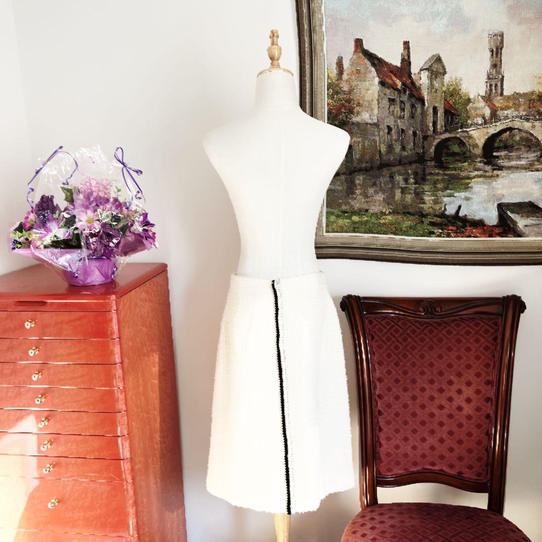 新品　CHANEL シャネル ホワイトツイード スカート ココマーク トリミング