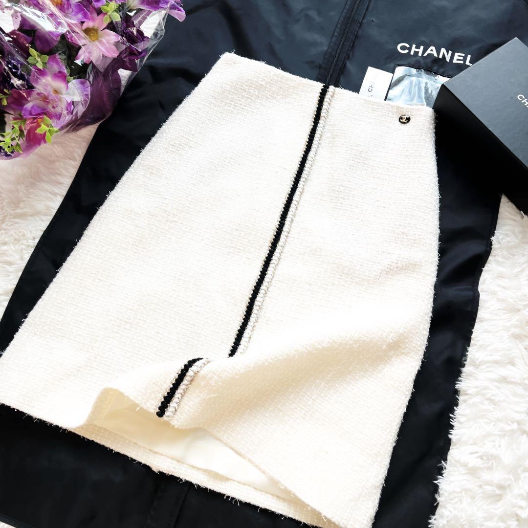 新品　CHANEL シャネル ホワイトツイード スカート ココマーク トリミング