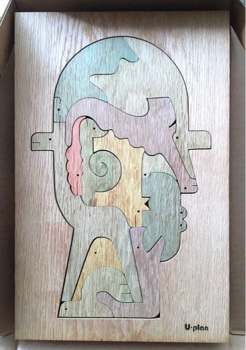 小黒三郎　組み木　マグリット帽子の男 彩色