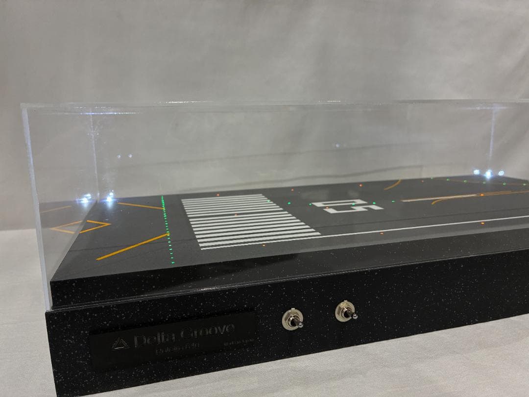 デルタグルーヴ Roteiro R2 05S 羽田空港D滑走路風 ジオラマ模型