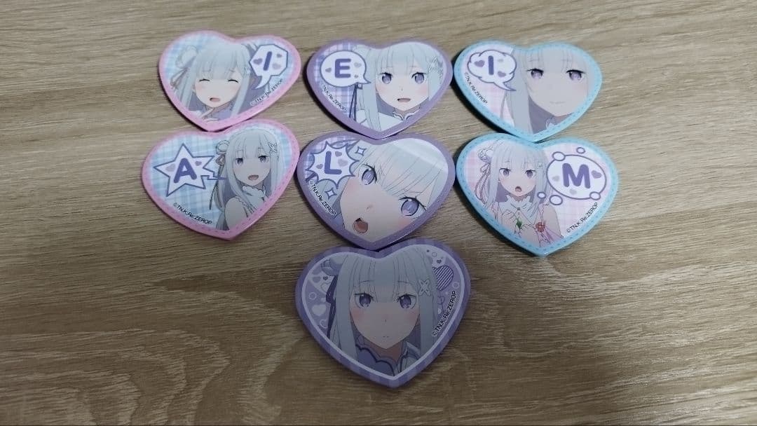 エミリアの誕生日生活 ハート型缶バッジ ７個セット コンプリート