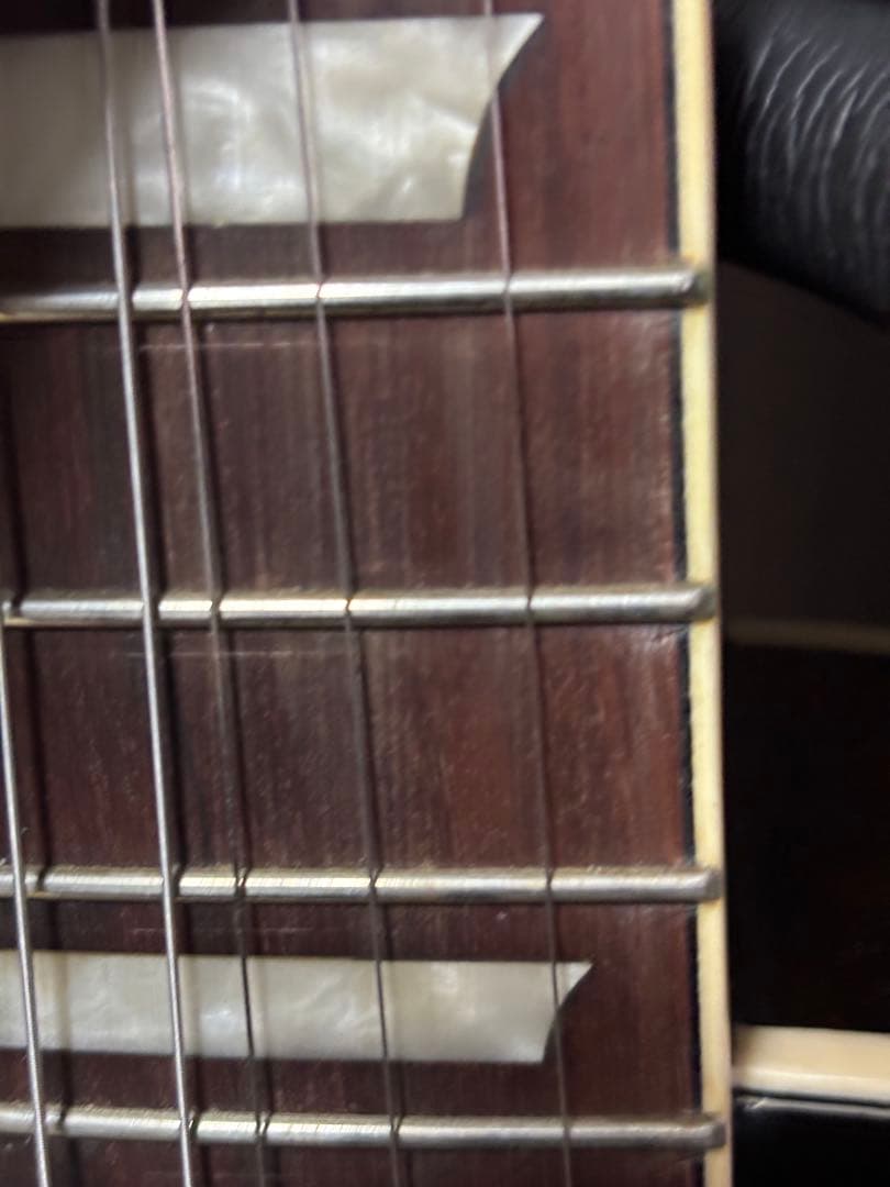 ギター Epiphone EJ-160E