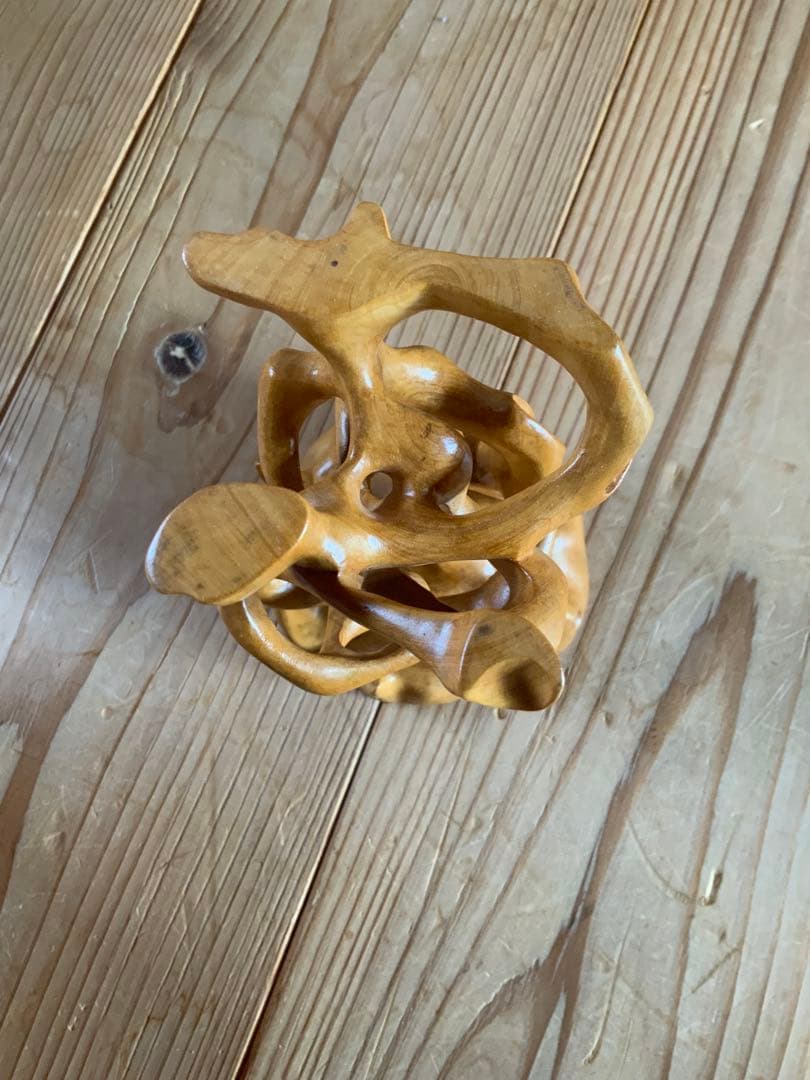 黄楊花台　天然彫り　木彫花台　盆栽花台　根木台