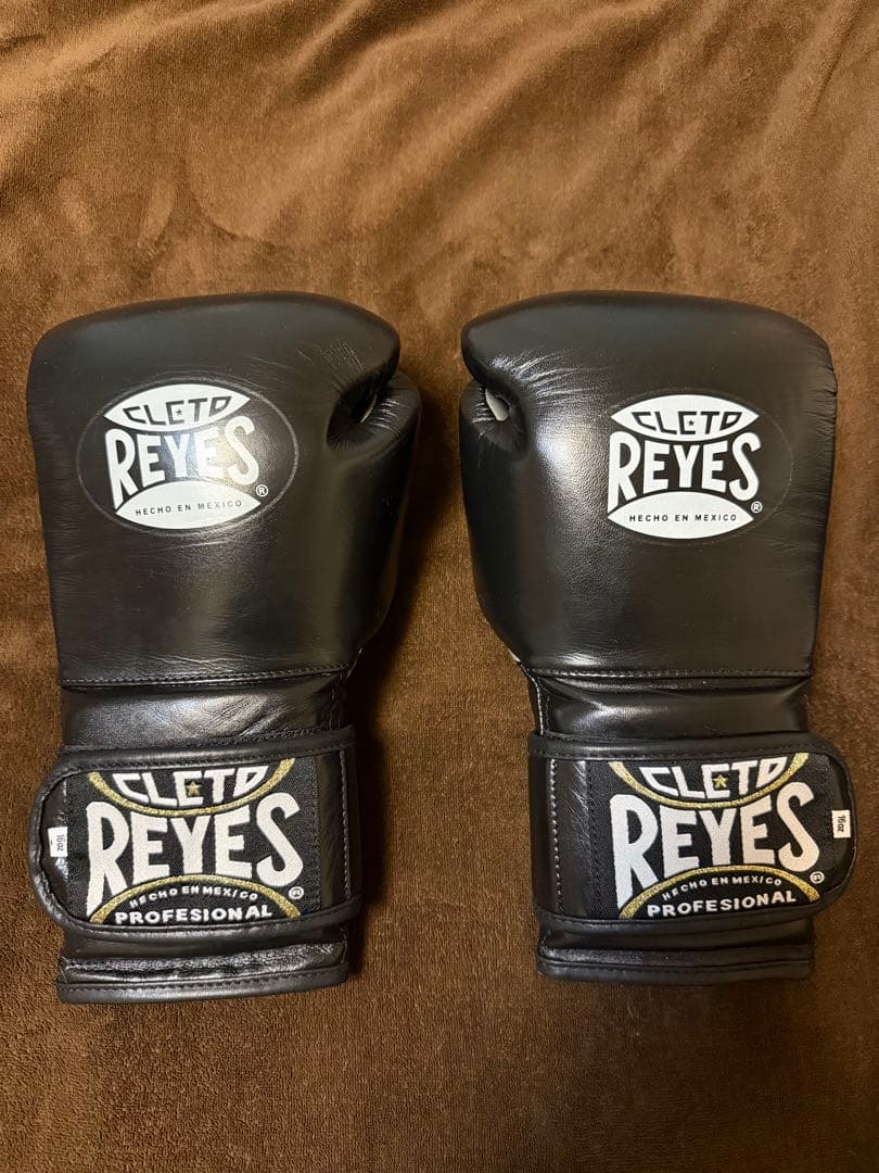 CLETO REYES ボクシンググローブ　16オンス　レイジェス　ブラック