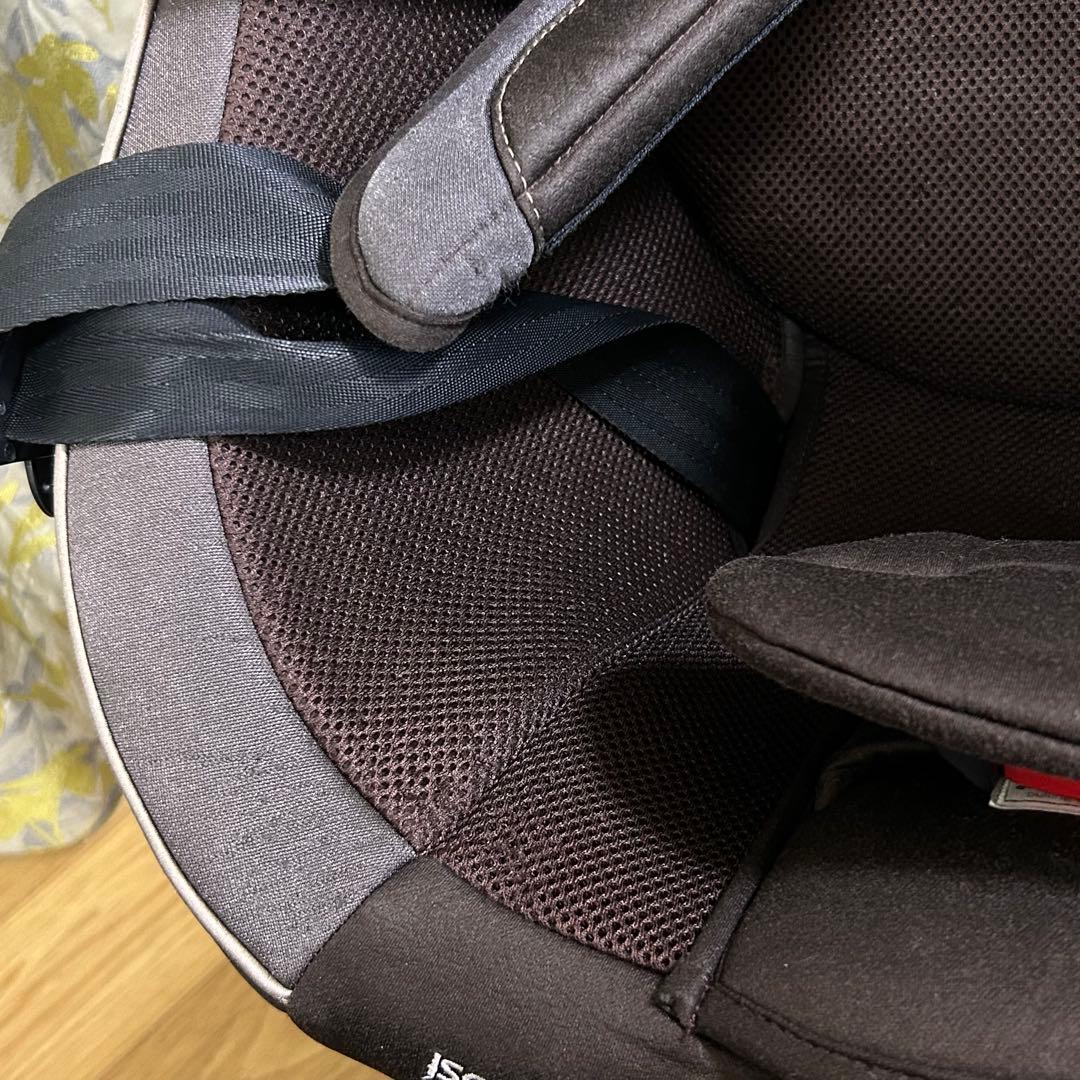 洗濯済み　combi クルムーヴスマート　isofix JG-650 ブラウン