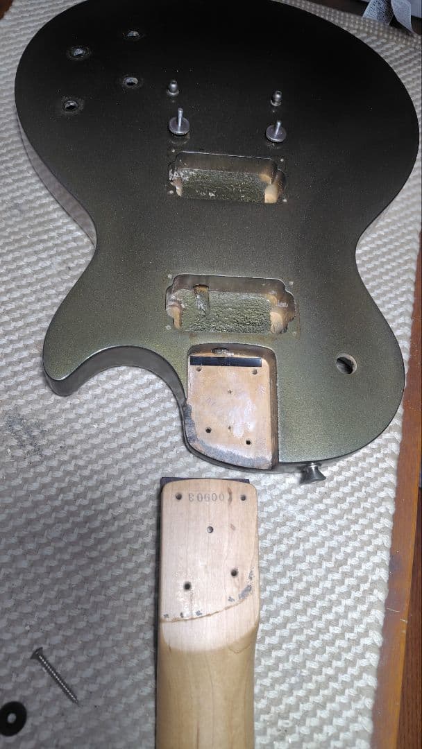 アッキー【ジャンク】BURNY バーニー ギター