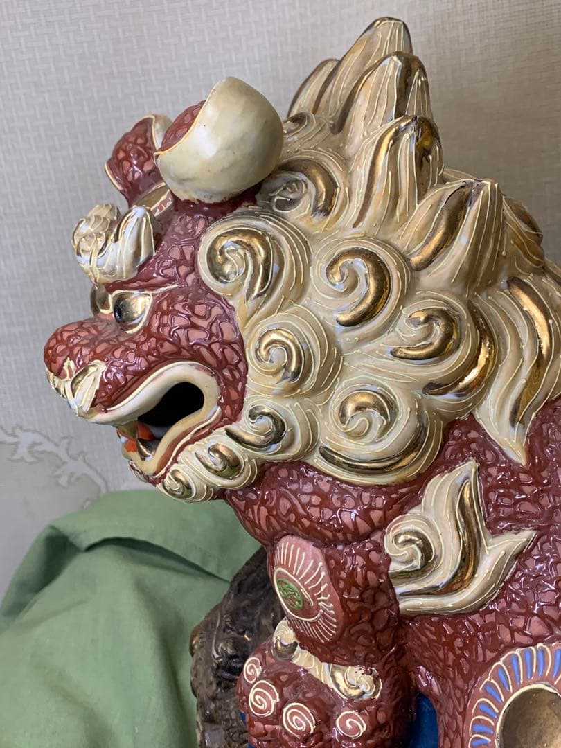 置き物　玉乗り獅子　九谷焼　縁起物 インテリア　置物
