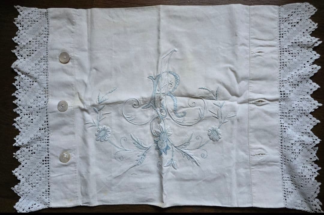 フランスアンティーク　ピローケース　フランスアンティークレース