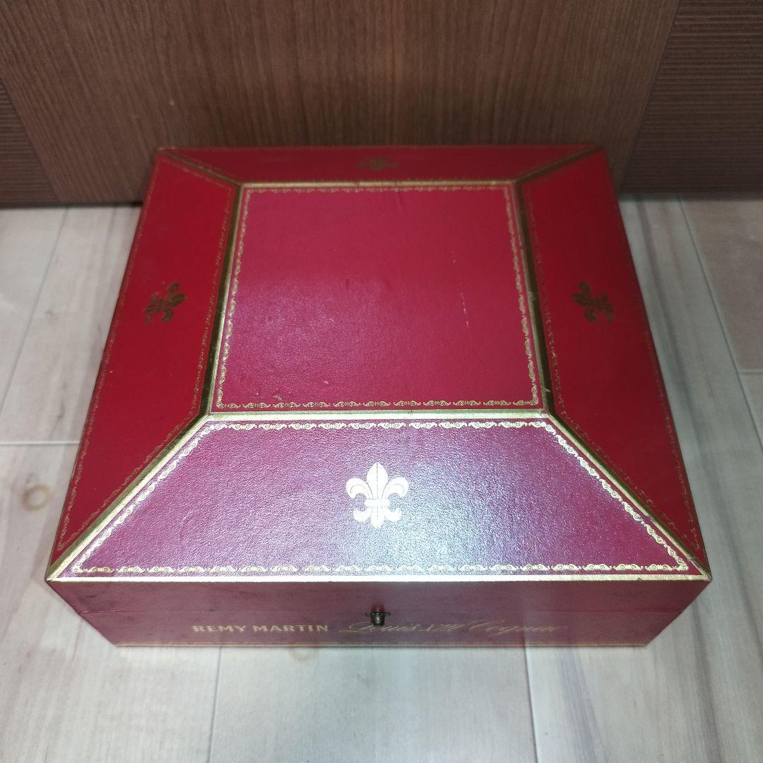 Baccarat レミーマルタン ルイ13世 グラス　空瓶 バカラ　箱入り