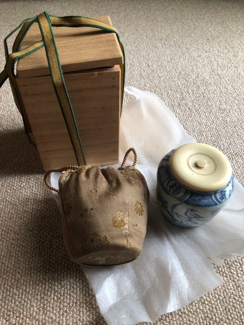 時代　茶入　染付　福康寧寿字紋　木箱入