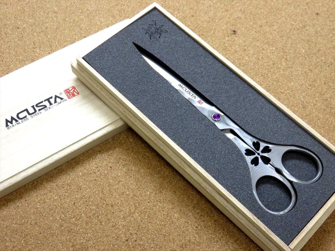 関の刃物 エムカスタ はさみ 桜 ダマスカス 32層鋼 V金10号 桐箱入 高級
