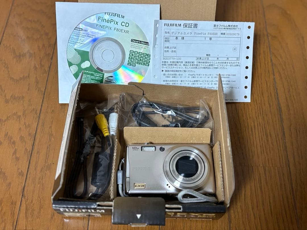 FUJIFILM フジフィルム F80EXR ピンク コンパクトデジタルカメラ