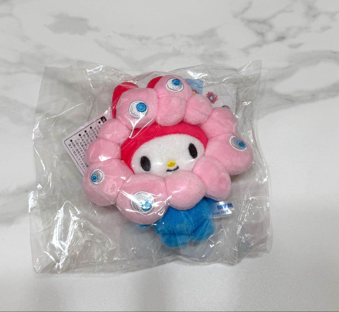 ミャクミャク マイメロ マイメロディー 会場限定 カラビナ付きマスコット