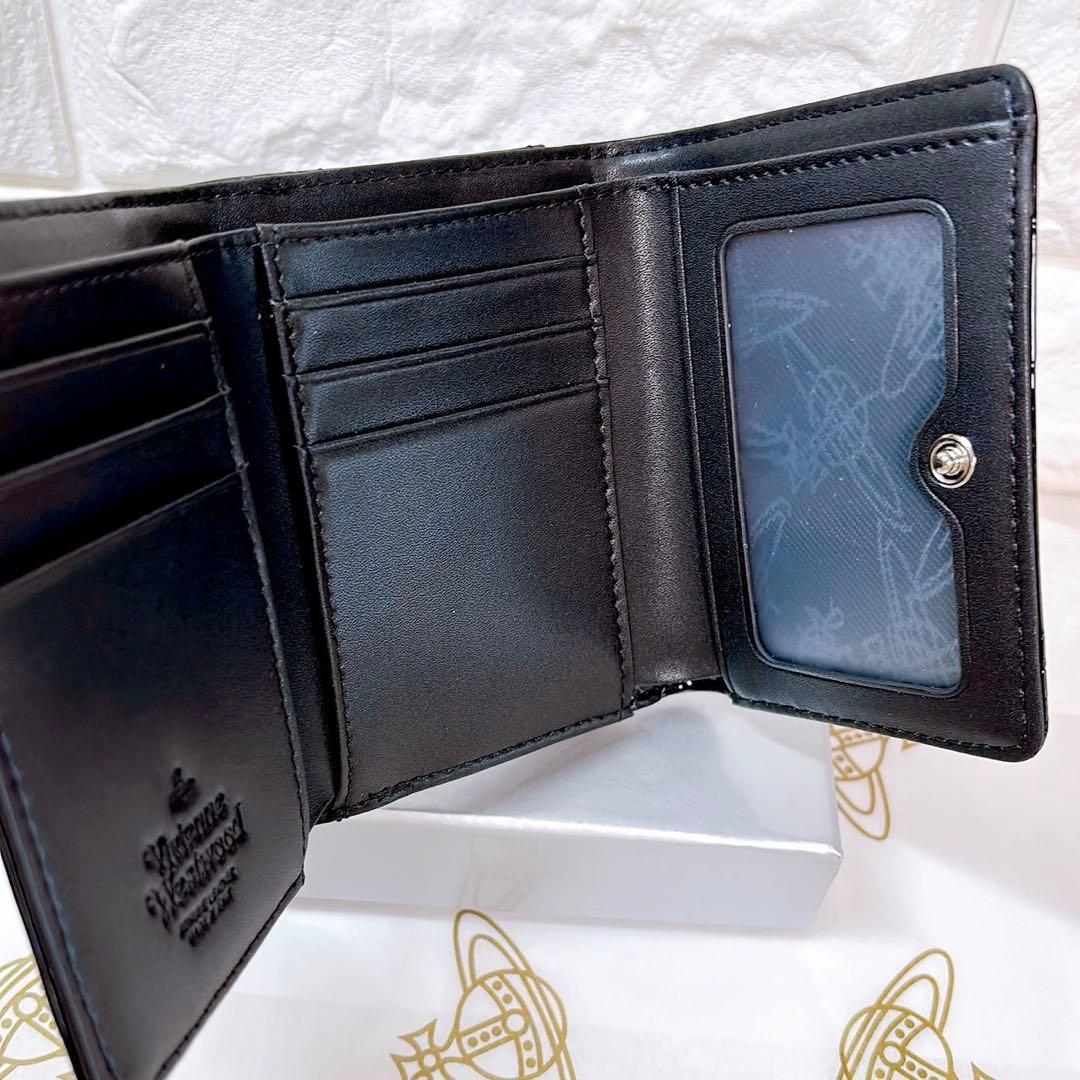 【新作✨️】柄付き Vivienne Westwood 3つ折り財布 エナメル