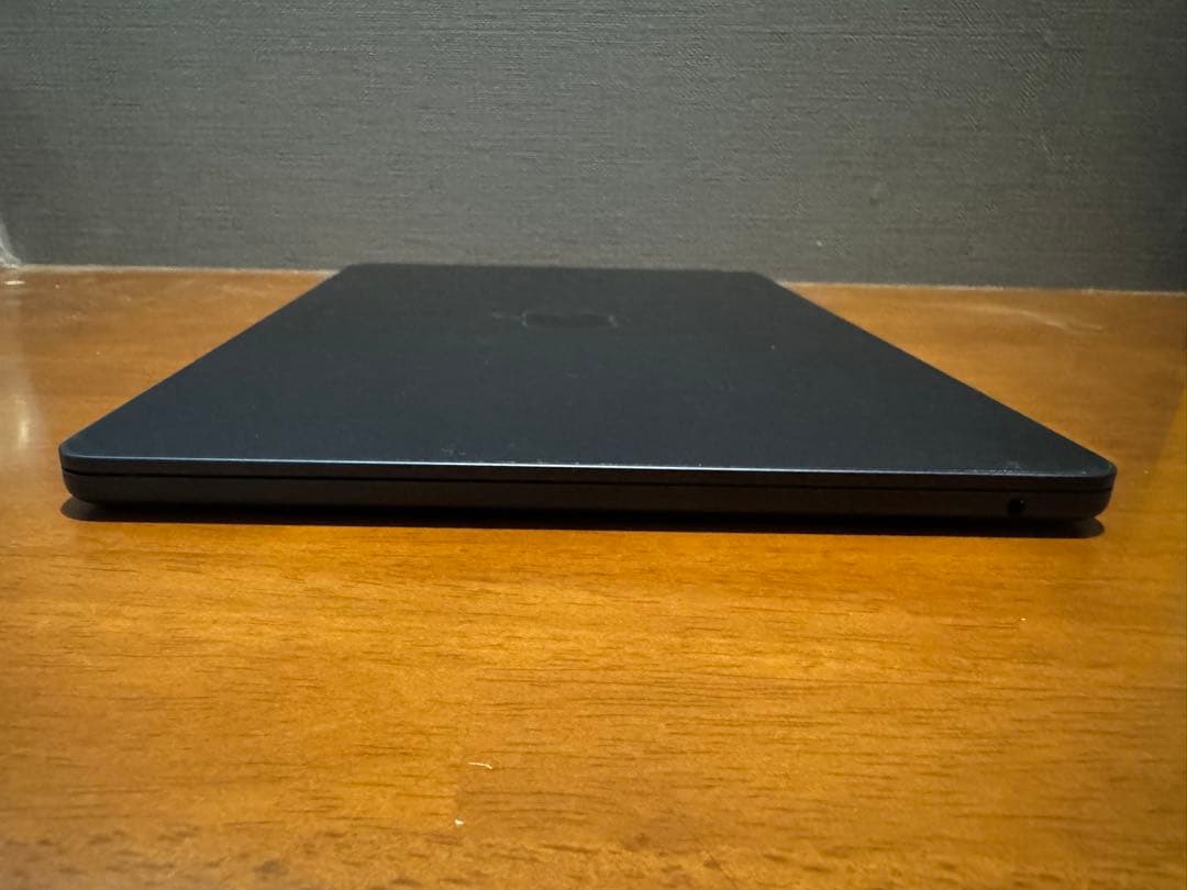 MacBook Air 13インチ M2 256GB CASETiFY