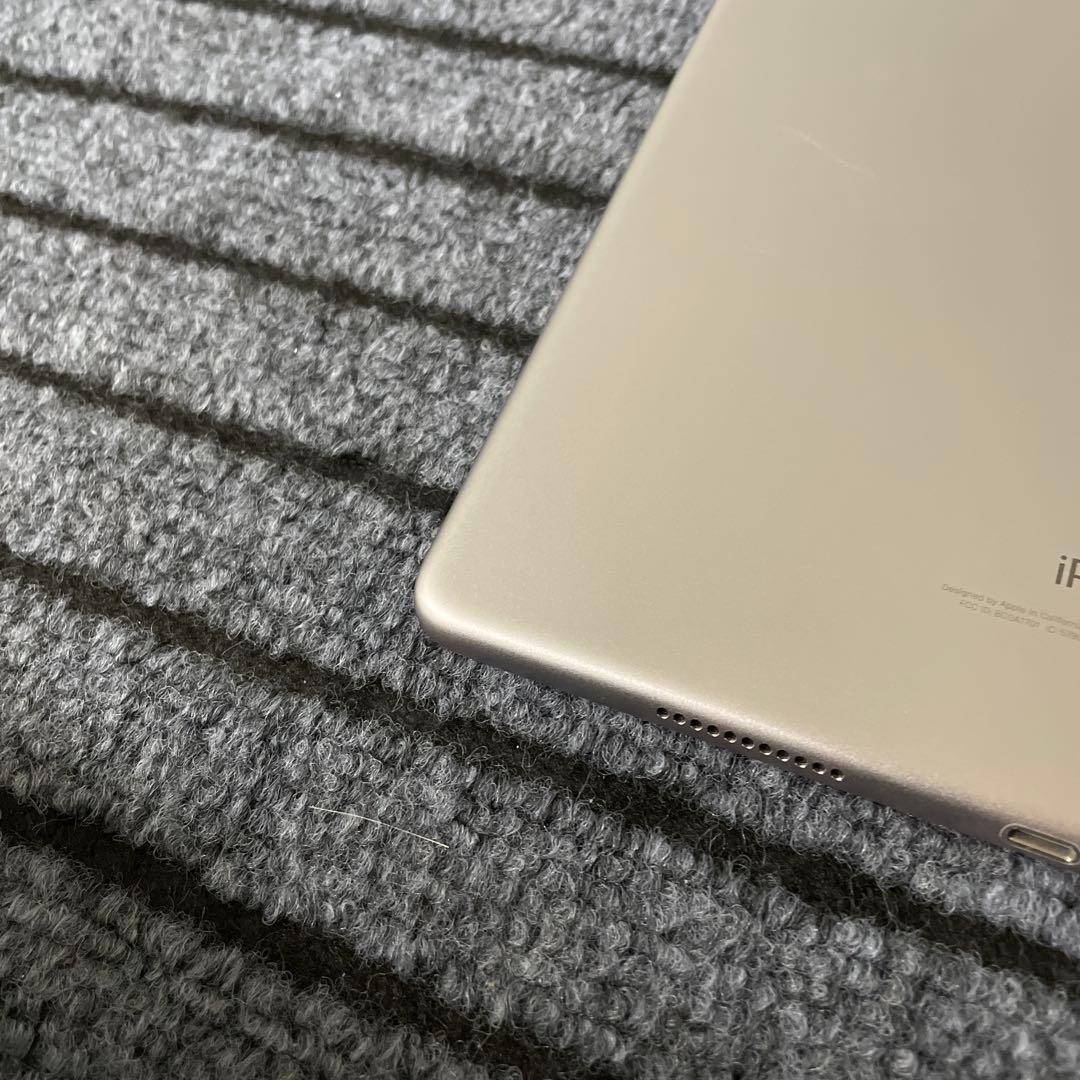 157 iPad Pro 10.5 256GB Wi-Fi スペースグレイ