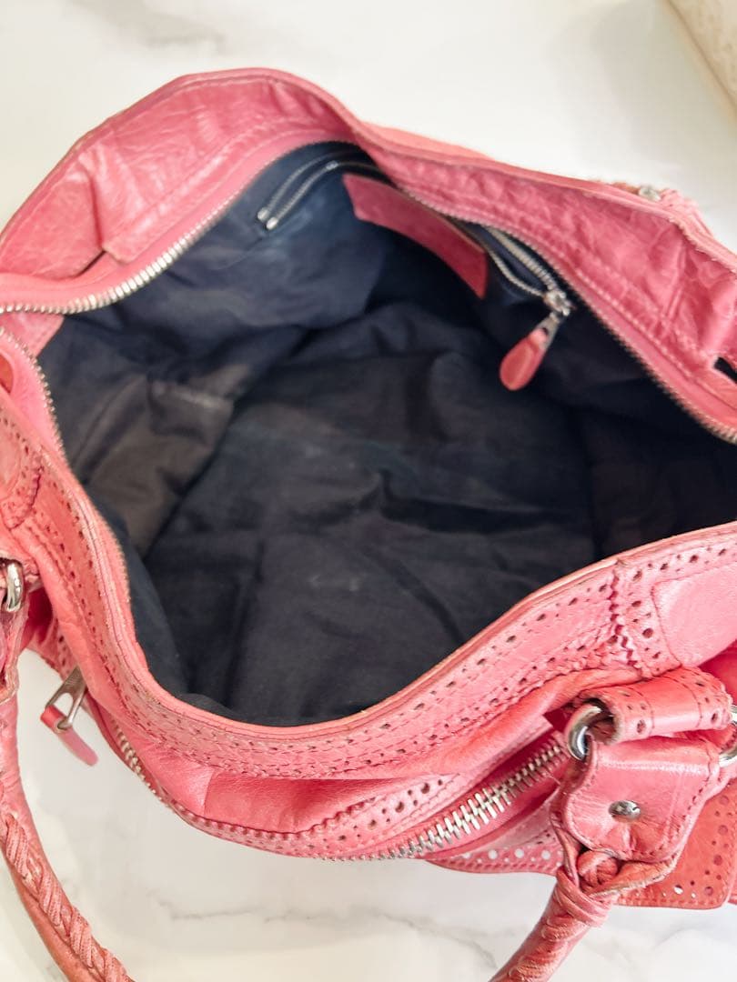 バレンシアガジャイアントシティ♡