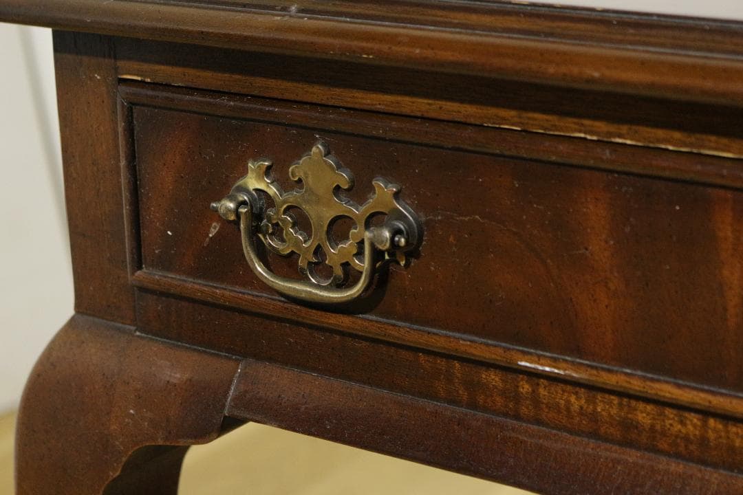 Drexelドレクセル★サイドテーブル★クラシック★木製家具★ネコ脚★