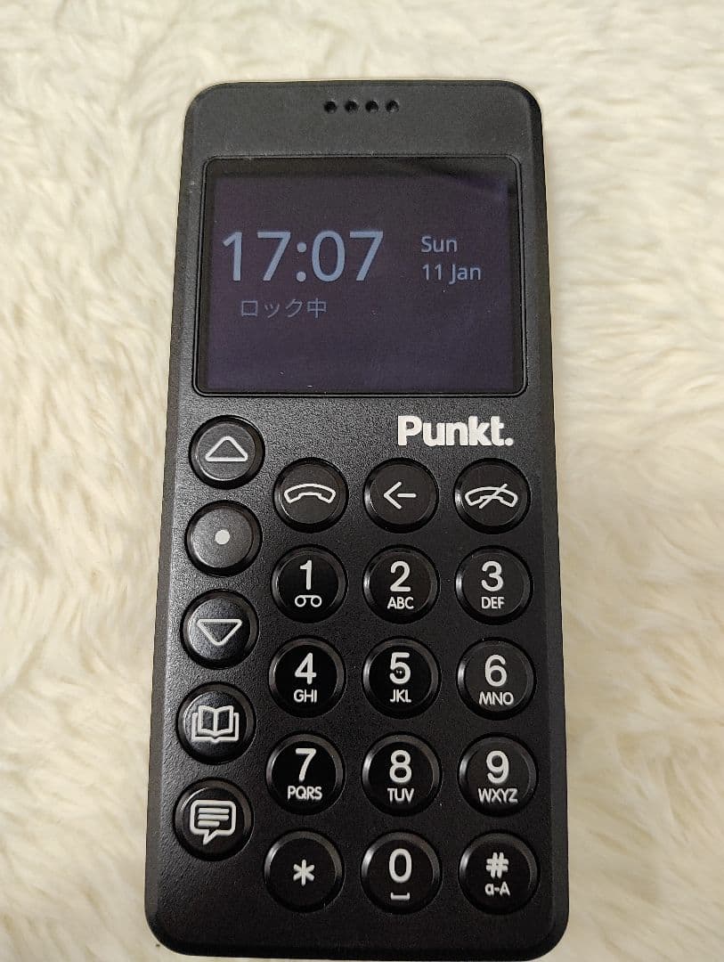 Punkt. MP02 ブラック 携帯電話本体