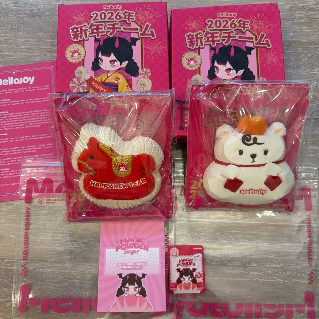 メロジョイmellojoy 2026 新年チーム ハッピー馬年　鏡餅熊