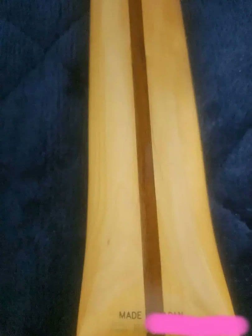 Fender japan ストラトキャスター Eシリアル