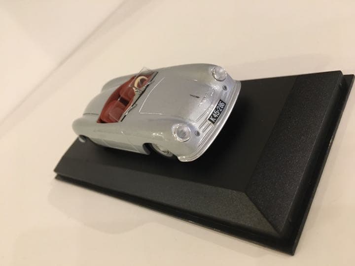 ポルシェ特注　ミニチャンプス356 ロードスター 1/43 ミニカー 限定品