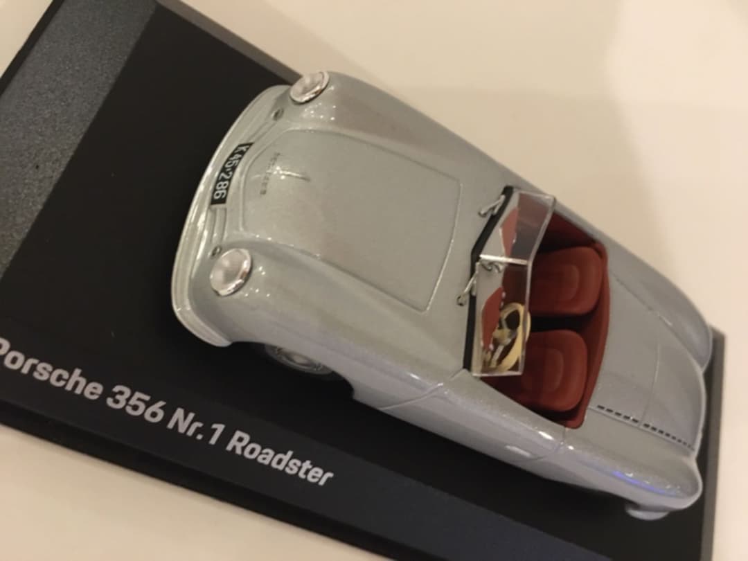 ポルシェ特注　ミニチャンプス356 ロードスター 1/43 ミニカー 限定品