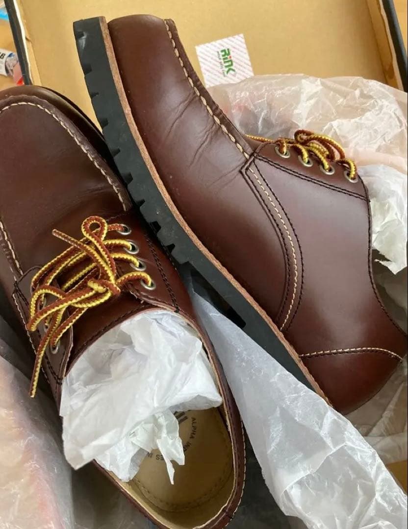 アルファインダストリーズ　　超美品本革デッキシューズ　26.5