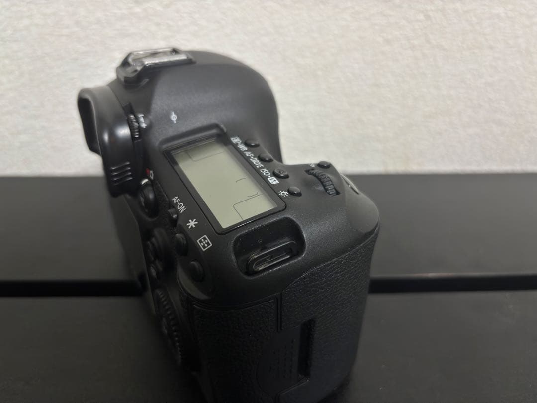 Canon EOS 5D Mark III ボディ