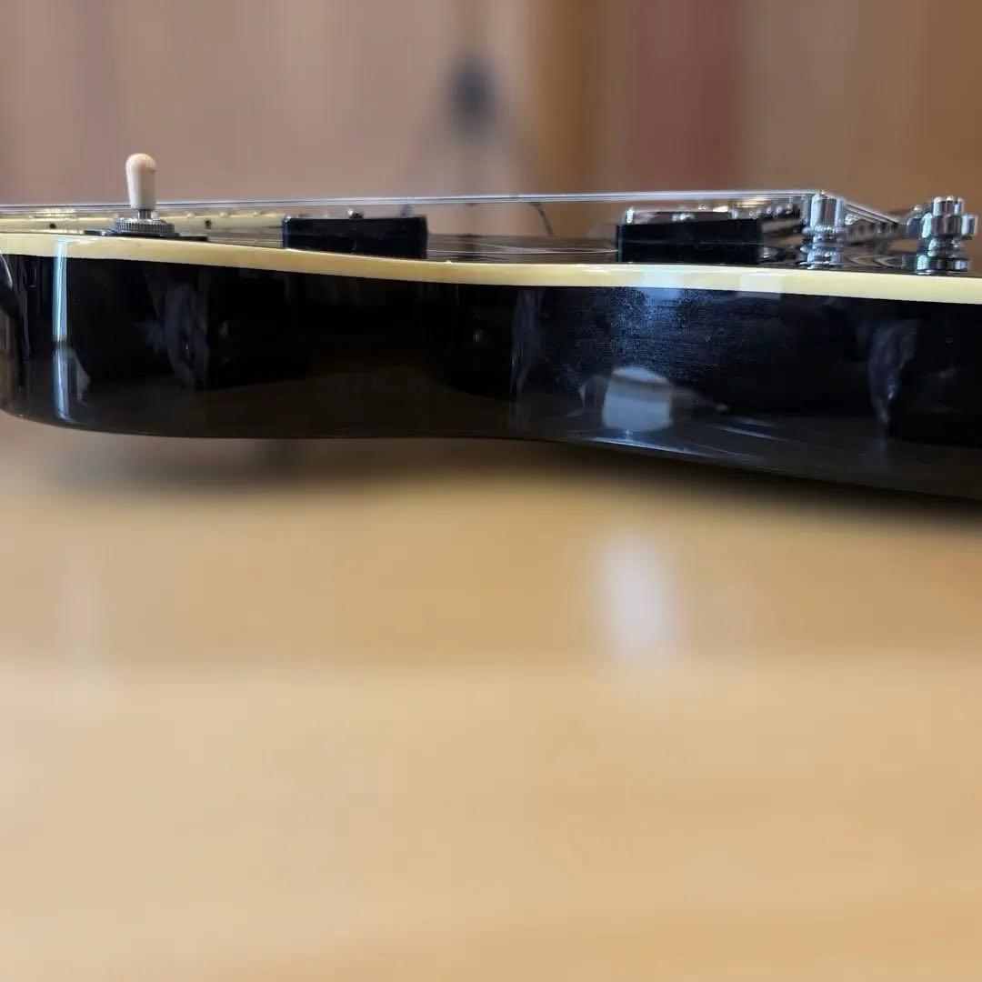 【ムックル】Legend レスポールシェイプ “ぼっち・ざ・ろっく!”風