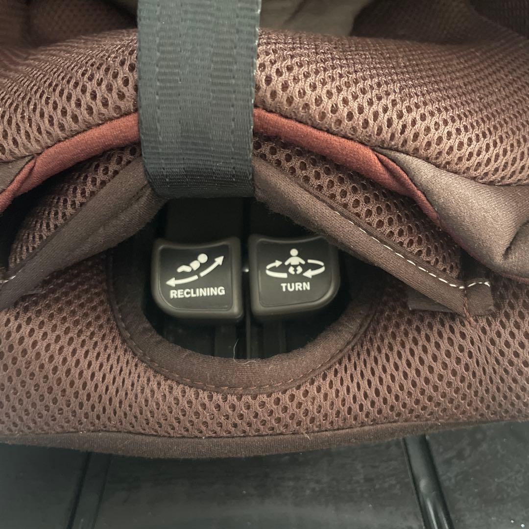 コンビcombi チャイルドシート　美品