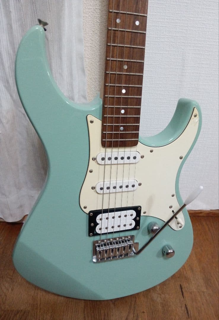 YAMAHAヤマハ PACFICAパシフィカ エレキギター 112V