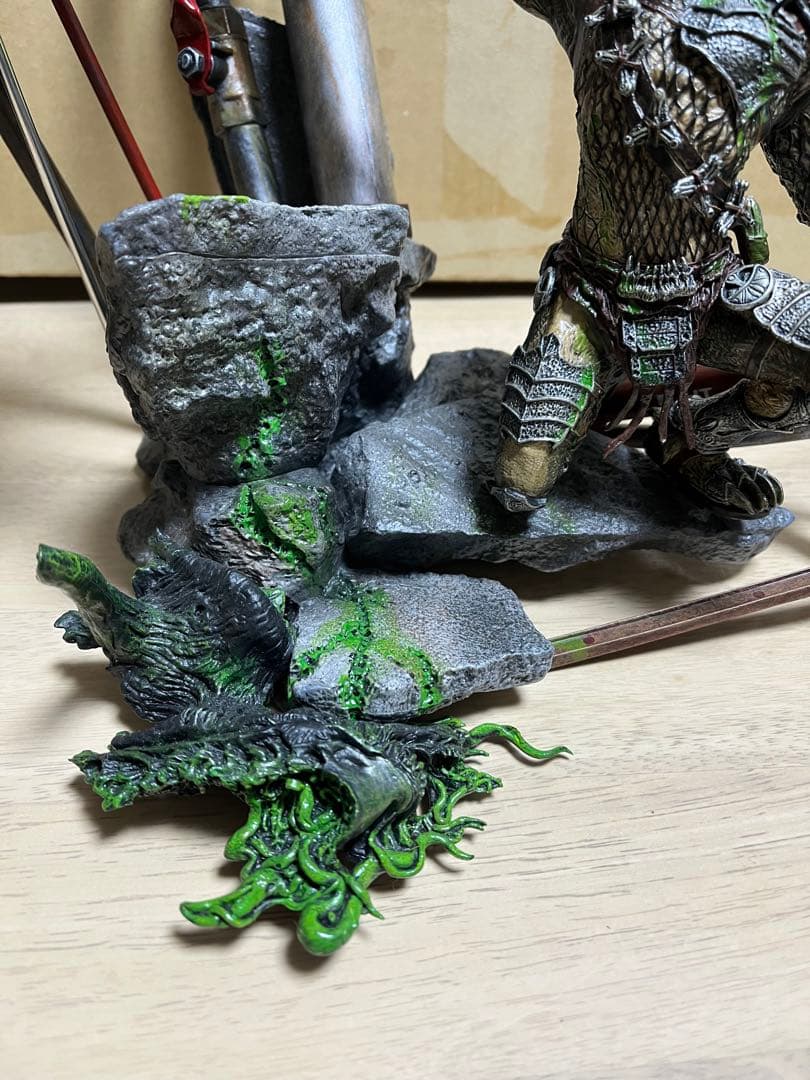 ホットトイズ　ジオラマ・マスターピース　 ＡＶＰ2プレデリアン VS プレデター