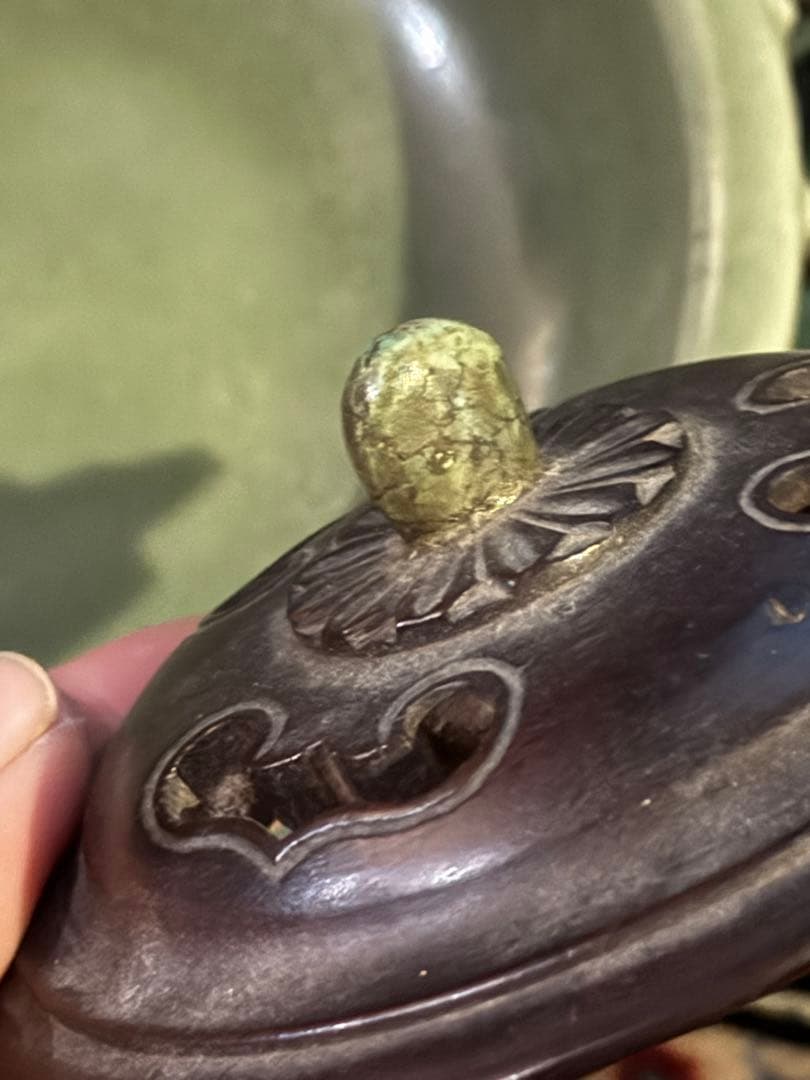 ‼️最後の値段出します‼️リサイクルFORT‼️中国の青磁香炉‼️緑石の木蓋付