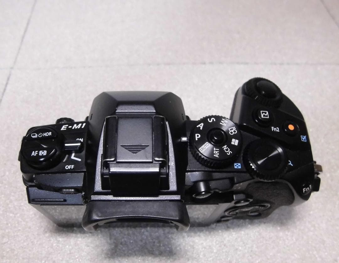 OLYMPUS OM-D E-M1 デジタルミラーレスカメラ・ズームレンズセット