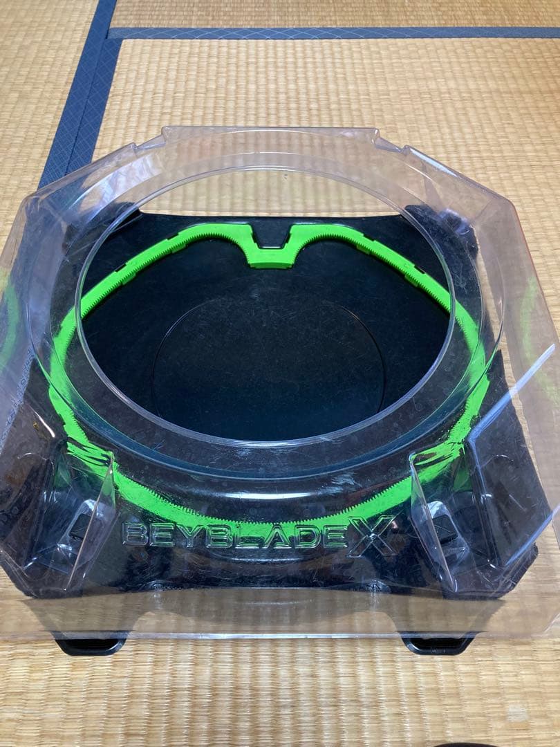 Beyblade バトルスタジアムとベイブレードセット　期間限定値下げ中！！