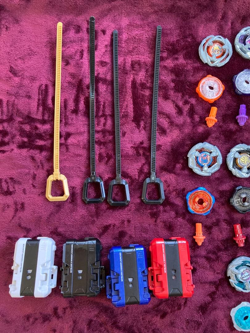 Beyblade バトルスタジアムとベイブレードセット　期間限定値下げ中！！