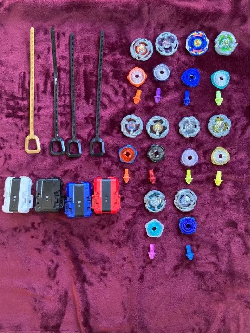 Beyblade バトルスタジアムとベイブレードセット　期間限定値下げ中！！