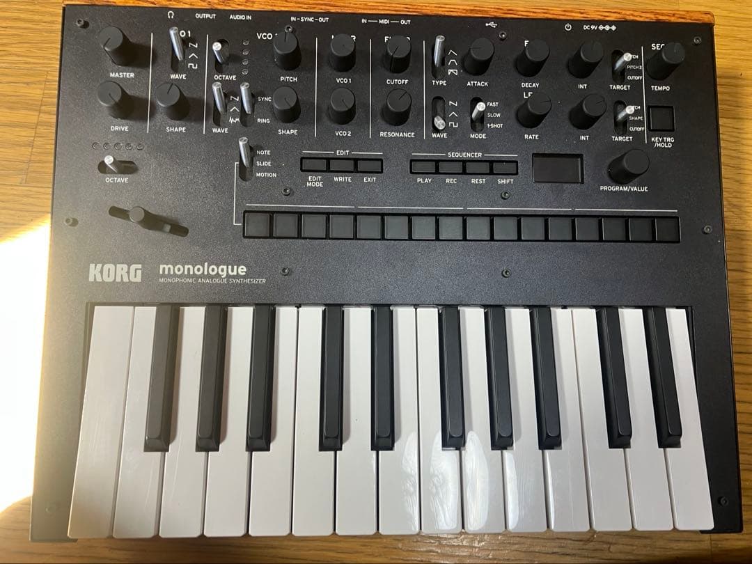 鍵盤楽器 KORG monologe