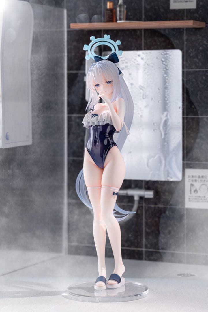 ブルーアーカイブ　ミヤコ　フィギュア　水着