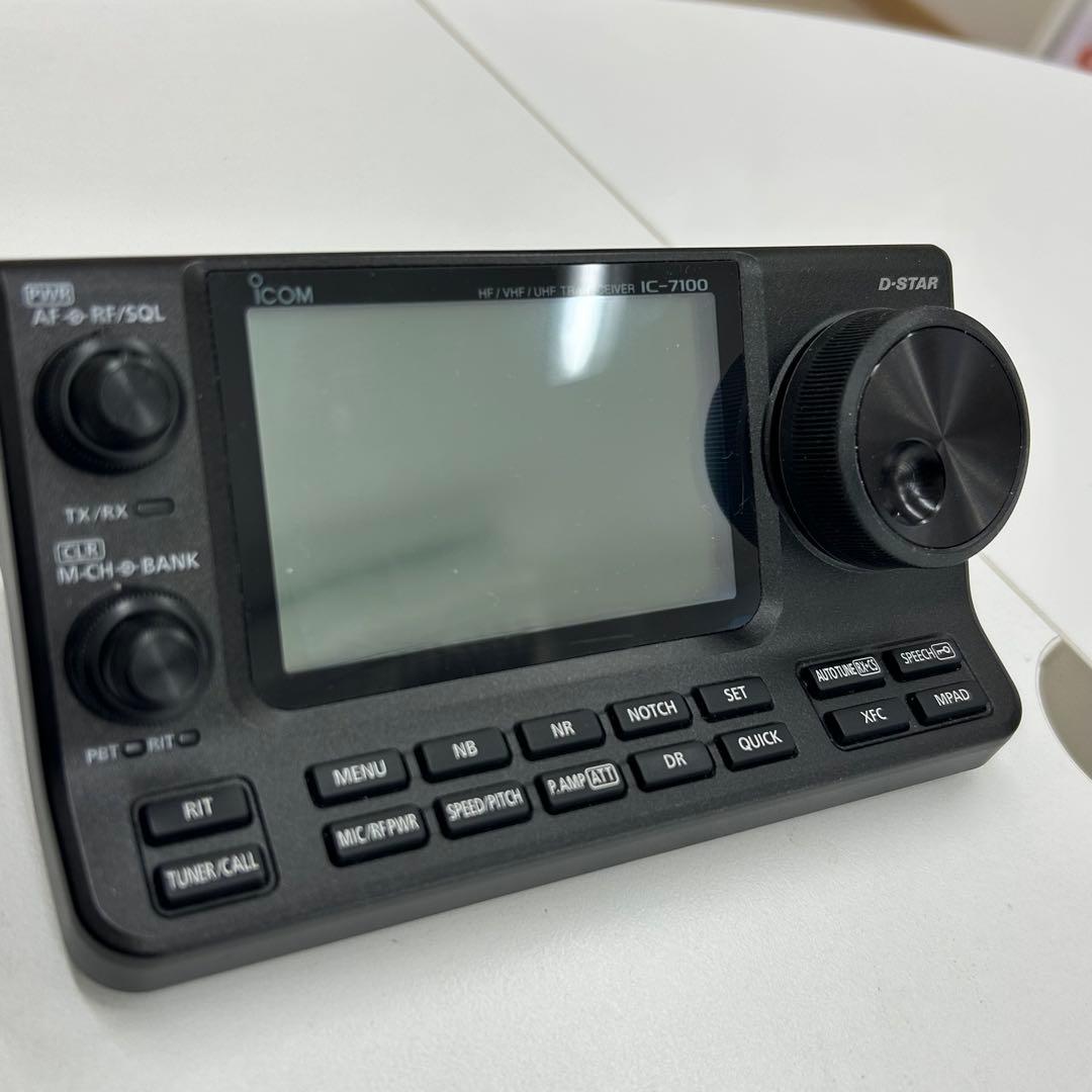 ICOM IC-7100 S / AT-180 トランシーバー+チューナーセット