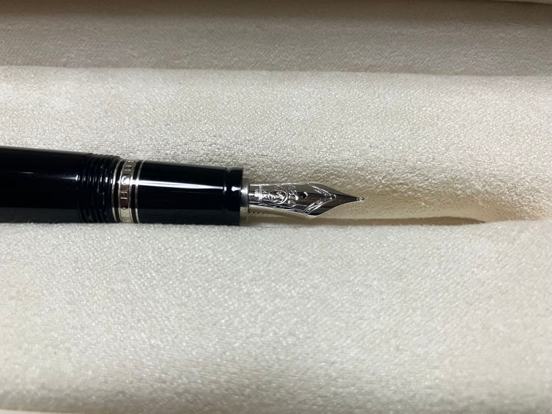 MONT BLANC モンブラン　ボエム　万年筆 黒