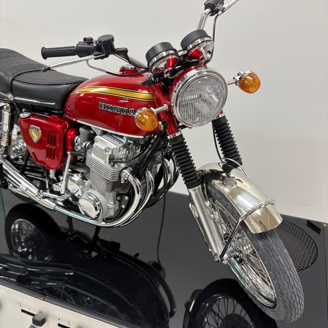 CB750 FOUR ホンダ　デアゴスティーニ【組立済/ディスプレイケース】